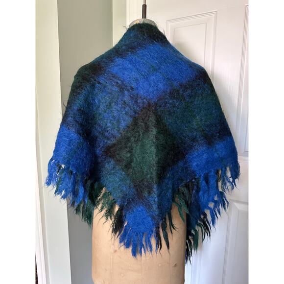 Vintage Mohair Fringed shawl Shrug Wrap Poncho blue black green fuzzy triangle - Picture 1 of 16